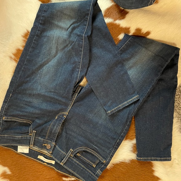 Levi jeans - Picture 3 of 3